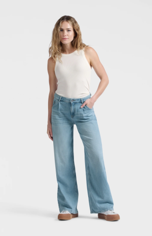 LIGHT BLUE